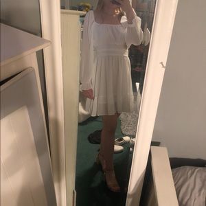 White long sleeve flowy dress